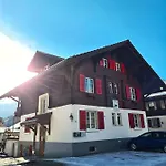 Bed & Breakfast Adventure Guesthouse Interlaken 3*