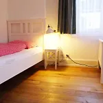 Bed & Breakfast Adventure Guesthouse Interlaken Unterseen