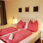 Adventure Guesthouse Interlaken 3* Unterseen