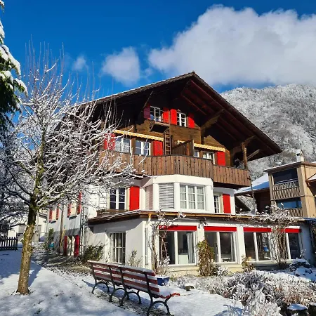 Adventure Guesthouse Interlaken Frühstückspension 3*