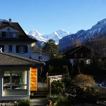Adventure Interlaken Bed and Breakfast Unterseen