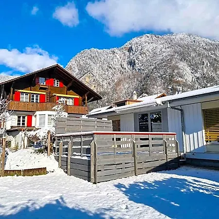 Adventure Guesthouse Interlaken Bed & Breakfast Unterseen