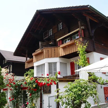 Adventure Interlaken Alojamento de Acomodação e Pequeno-almoço 3*