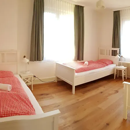 Bed and Breakfast Adventure Interlaken 3*