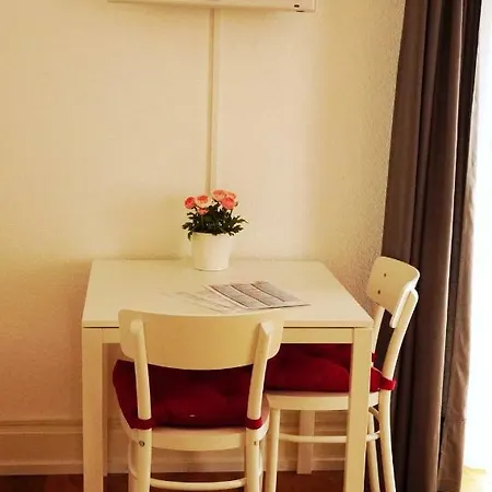 Adventure Interlaken Bed and Breakfast Unterseen