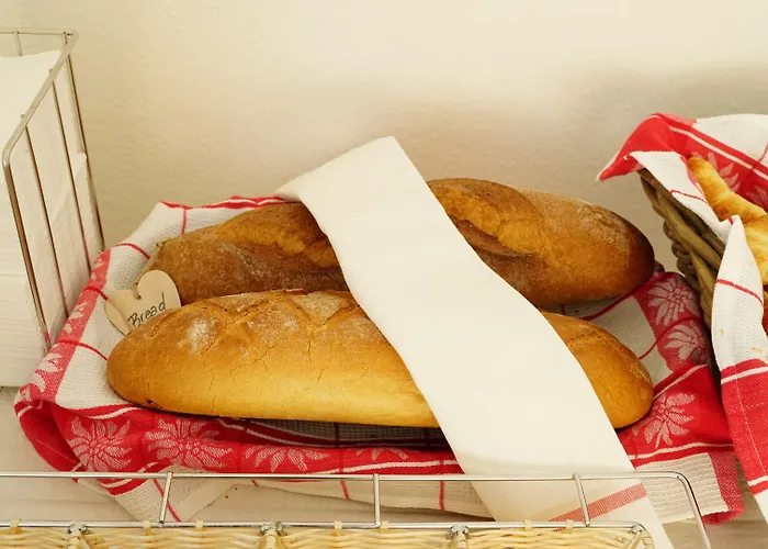 Adventure Interlaken Bed & Breakfast Unterseen