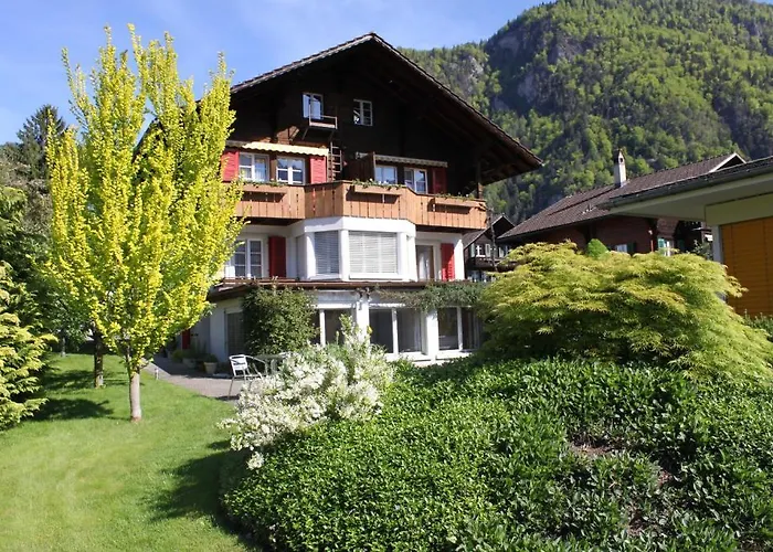 فندق مبيت وإفطار Adventure Interlaken Unterseen