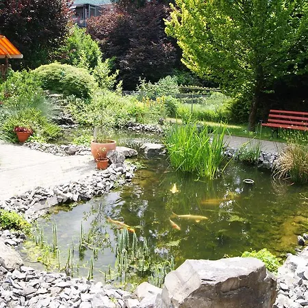 Adventure Interlaken Bed & Breakfast Unterseen